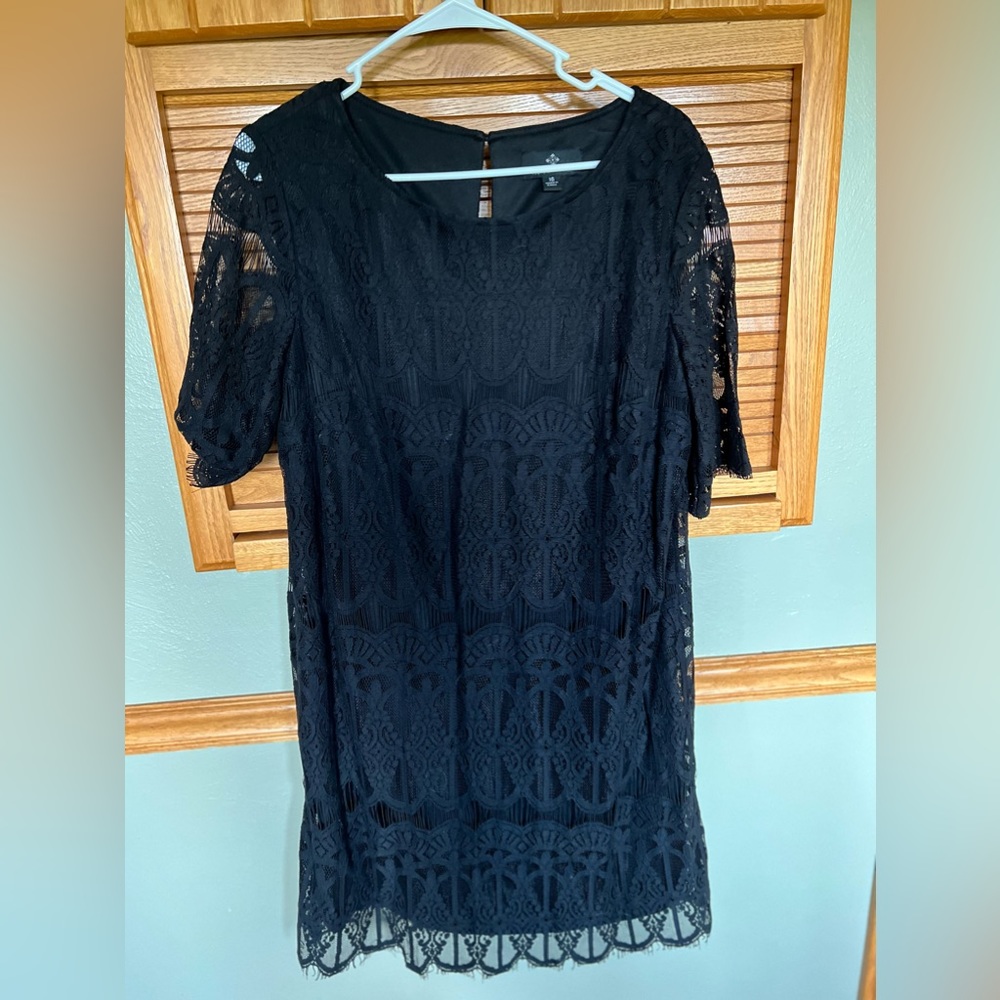 Ronni Nicole Black Lace Dress